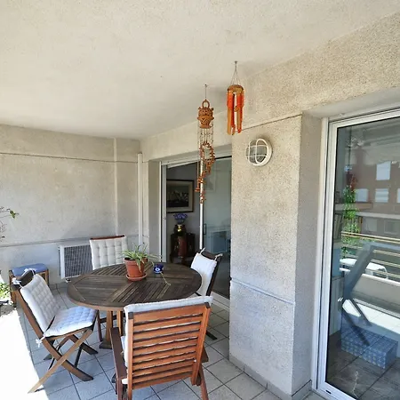 2br Center And Swimming Pool Apartment *